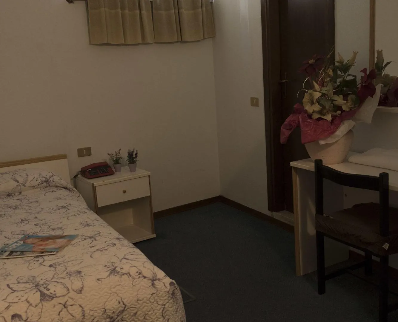 Hotel Primavera Дезенцано-дель-Гарда