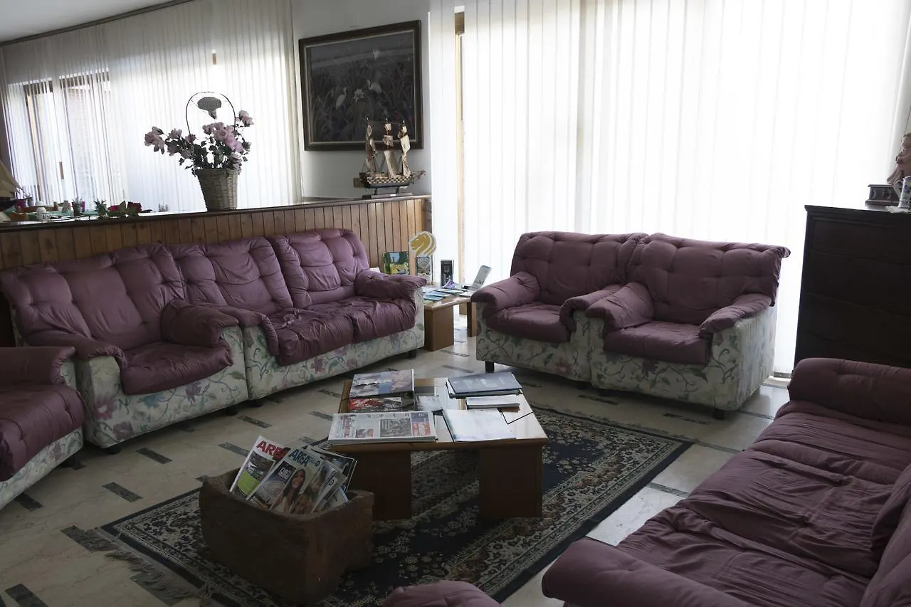 Hotel Primavera Дезенцано-дель-Гарда 2*,